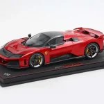 Újdonság Ferrari F80 2024 vitrinnel Rosso Supercar Limitált